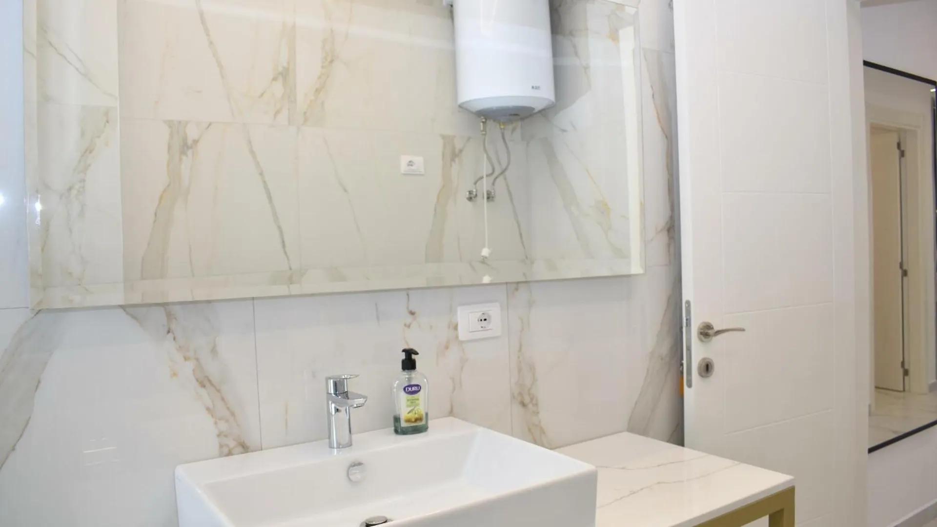 Tropicana Apartment 298 Plazhi San Pietro