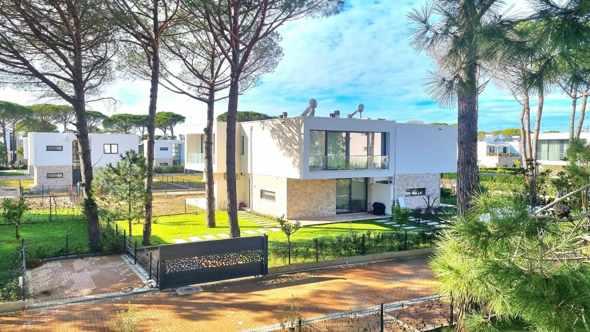 Tropicana Apartment 298 Plazhi San Pietro