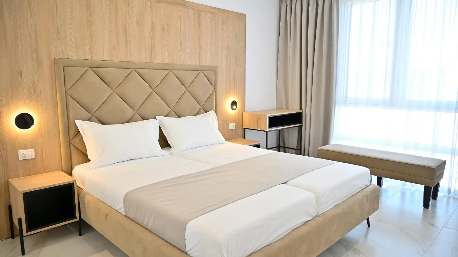 Tropicana Apartment 298 Plazhi San Pietro Albania