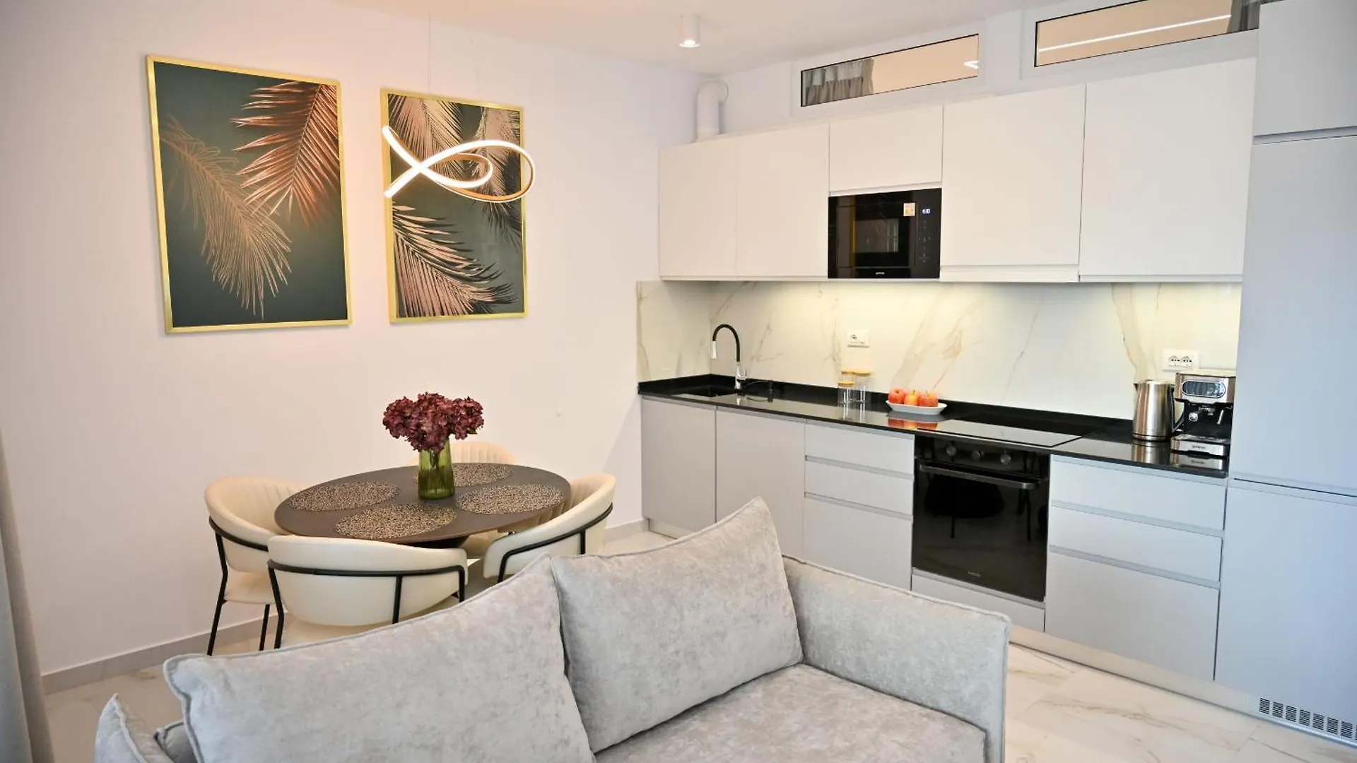 Tropicana Apartment 298 Plazhi San Pietro 0*,  Albania
